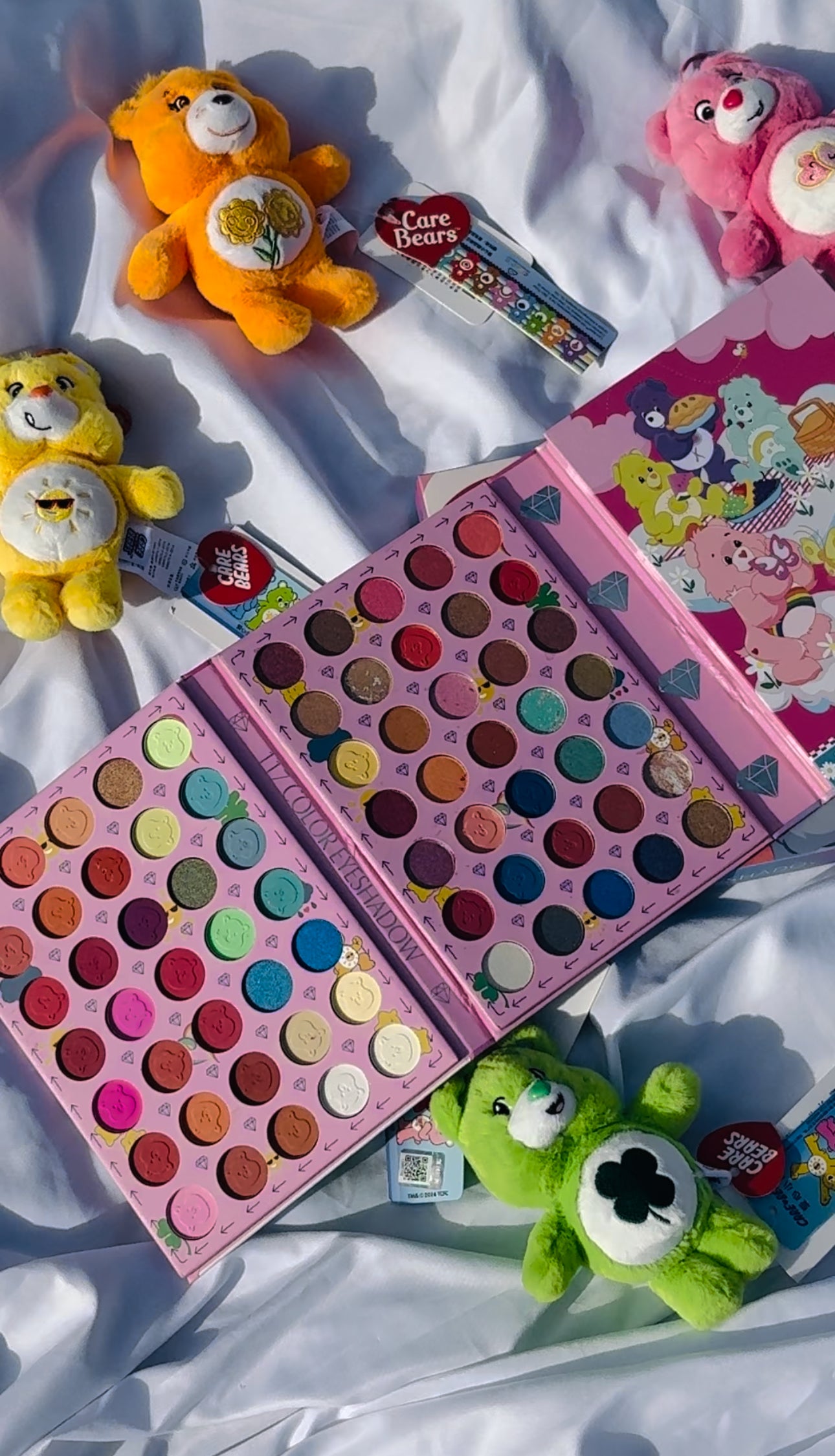 Eyeshadow palette